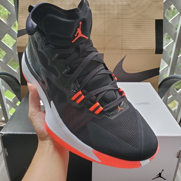 New Nike Jordan Zion 1 Black, Size 11 men - Picture 5 of 7